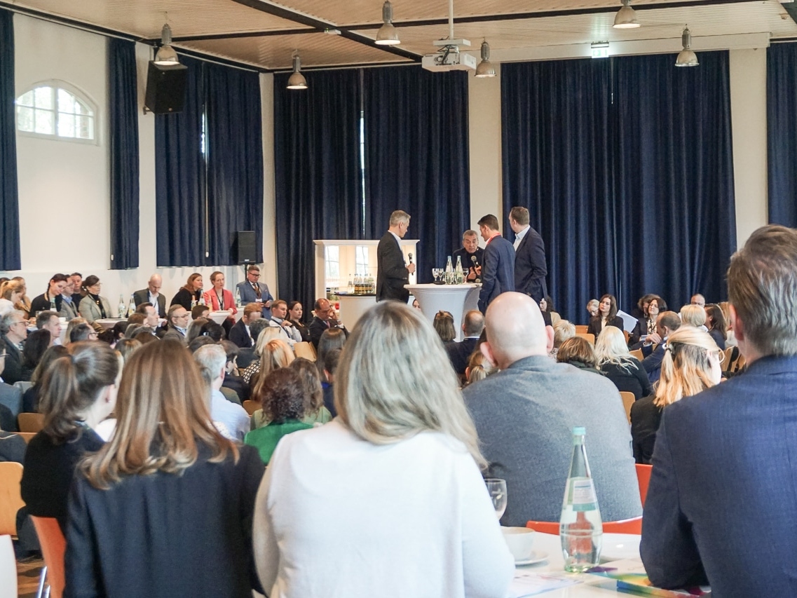 Podiumsdiskussion